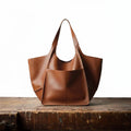 Dana | Classic Vintage Tote Bag