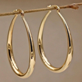 Loretta | Sophisticated Gold Round Earrings